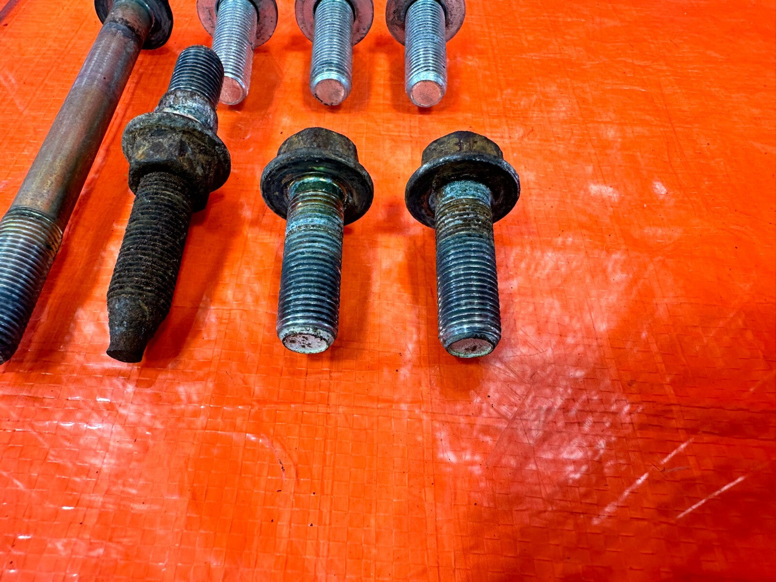 02 06 ACURA RSX   MANUAL TRANSMISSION   DRIVER LEFT MOUNT BOLTS HARDWARE   #2713