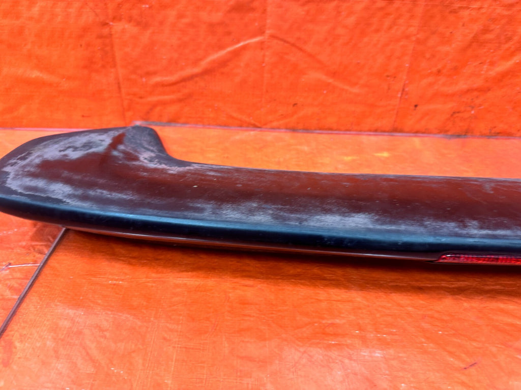 03 07 INFINITI G35 COUPE   REAR WING SPOILER DECK LID TRIM   OEM FACTORY #2986