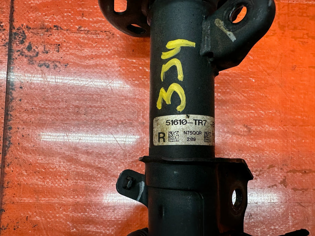 13 15 HONDA CIVIC SI 2.4L RIGHT PASSENGER FRONT STRUT SHOCK 51610 TR7 B150 M1 OE5