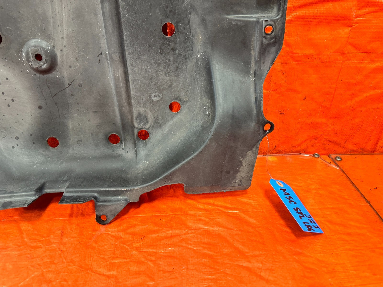 97 98 HONDA PRELUDE   GASOLINE GAS FUEL TANK SPLASH SHIELD   OEM FACTORY #32312