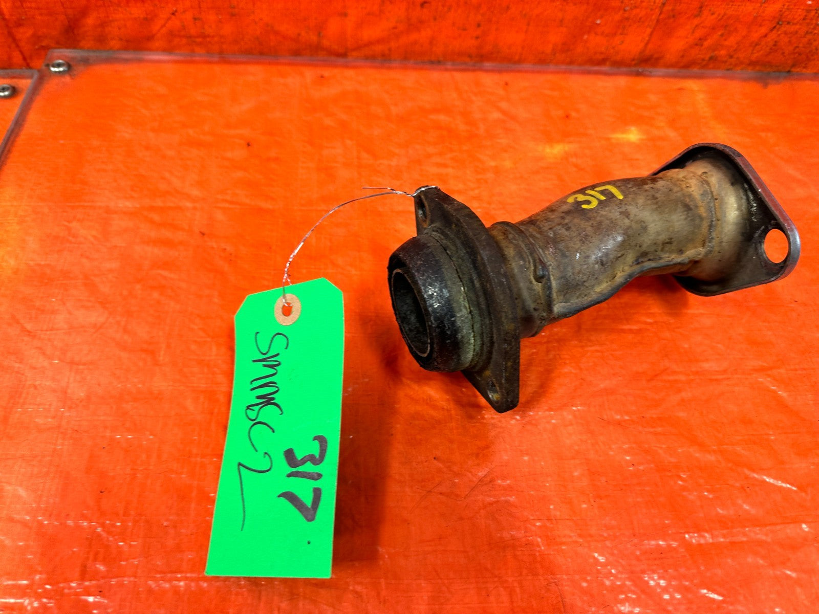 90 91 HONDA CIVIC HATCHBACK   D15B2 EXHAUST MANIFOLD PIPE   OEM 3172