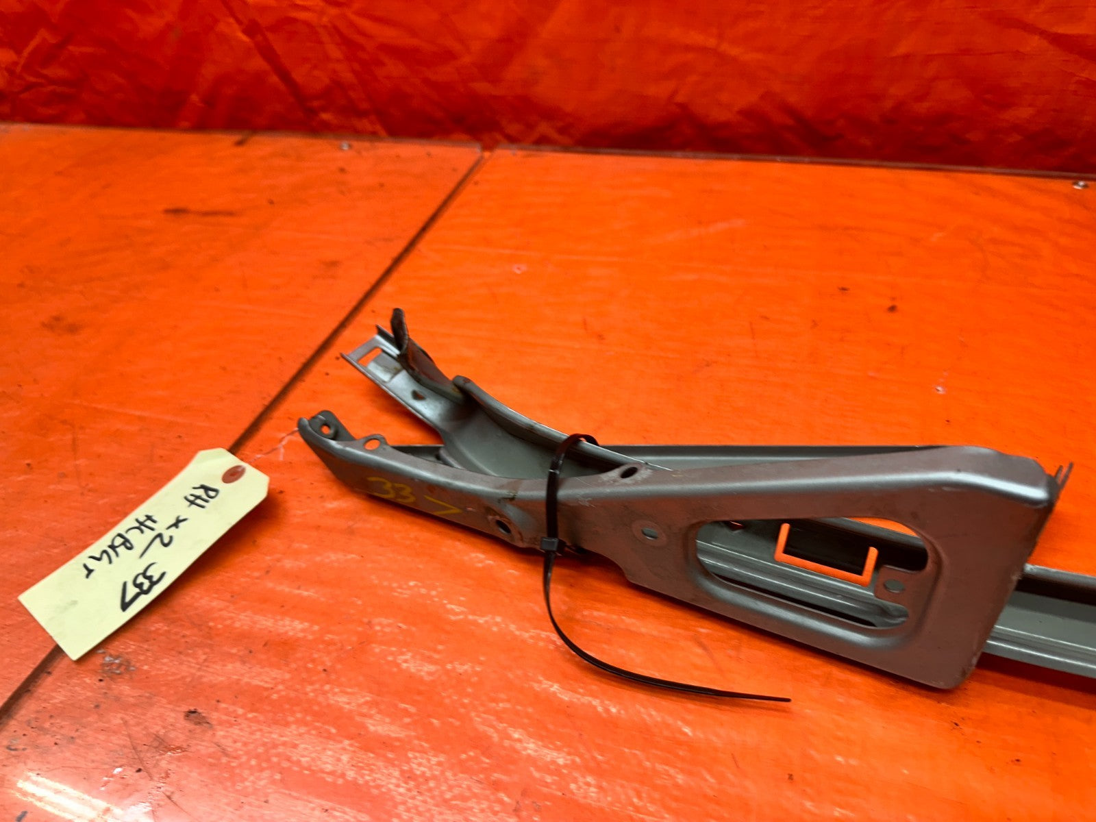 00 03 HONDA S2000 AP1 2.0L LEFT DRIVER HEADLIGHT FENDER BUMPER BRACKET OEM #3377