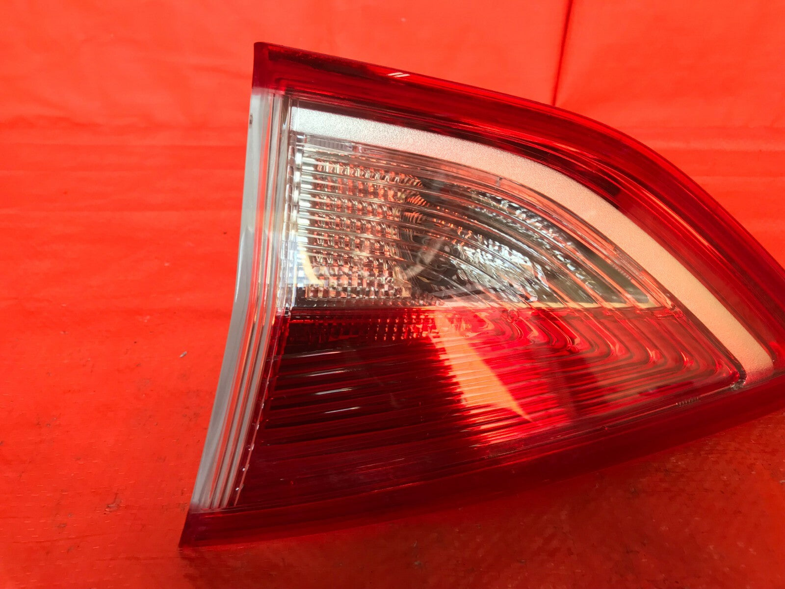 OEM 2014 2015 2016 FORD ESCAPE PASSENGER RIGHT INNER TAIL LIGHT LAMP 14 15 165