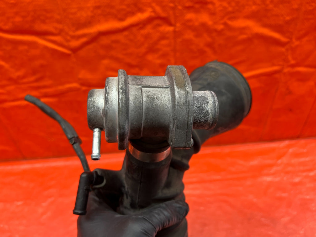 08 15 LANCER EVOLUTION X EVO 10   AIR INTAKE ARM W/ BLOW OFF VALVE   OEM #1752