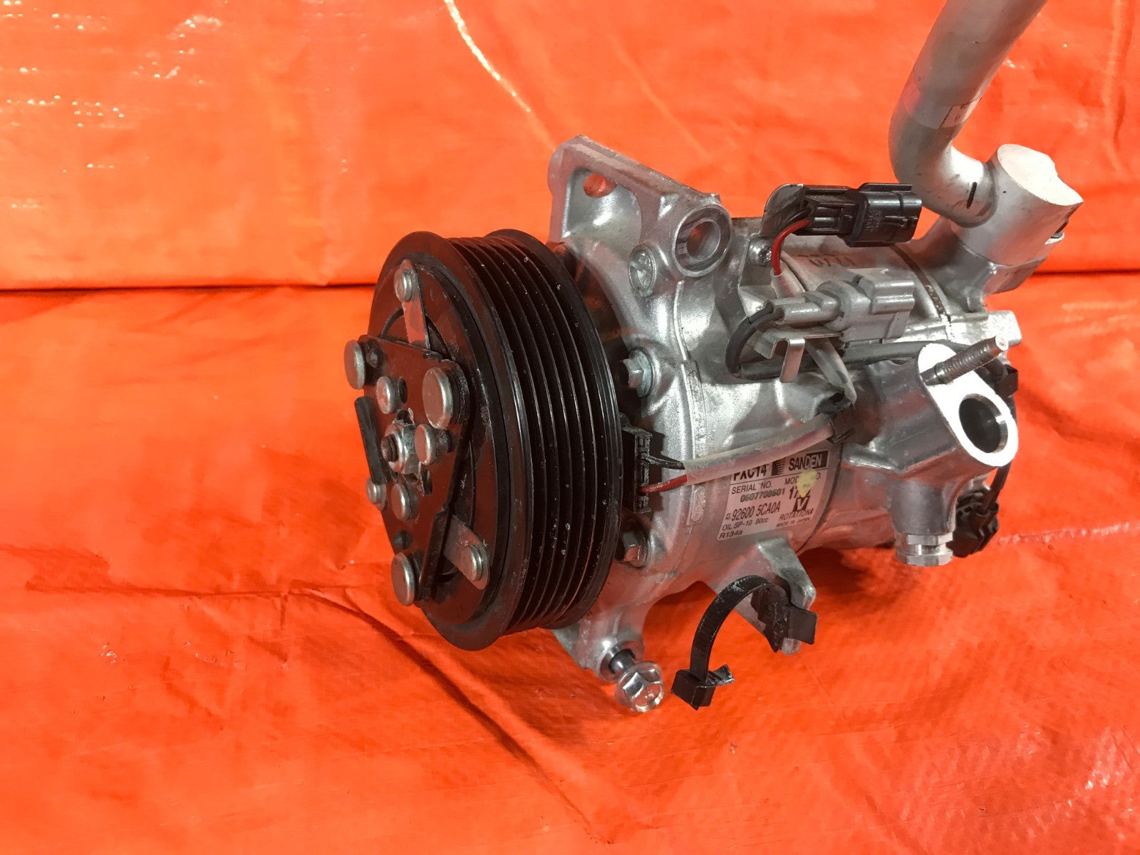 OEM 2017 17 INFINITI Q60 AWD 3.0L TT   AIR CONDITIONING AC COMPRESSOR HVAC2