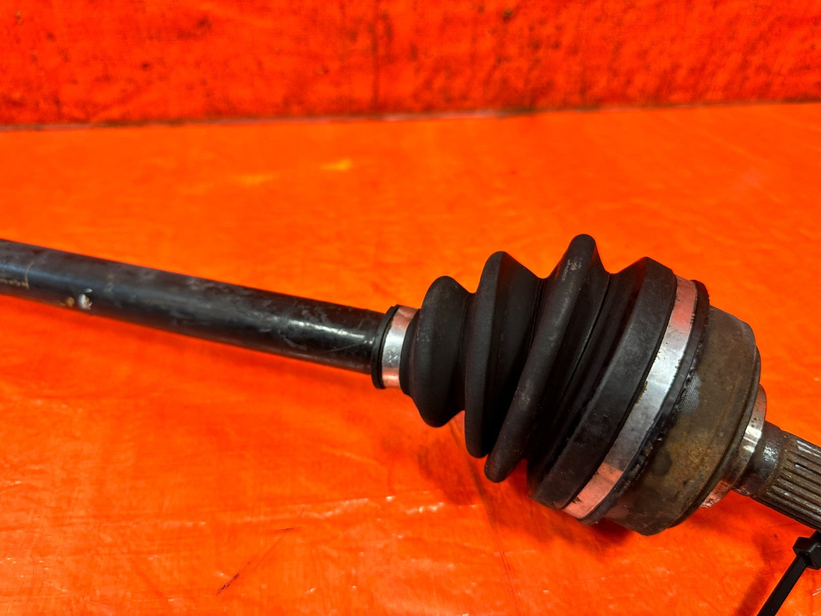 90 91 HONDA CIVIC HATCHBACK   AXLE / CV JOINT   DRIVER LEFT SIDE OEM 3253