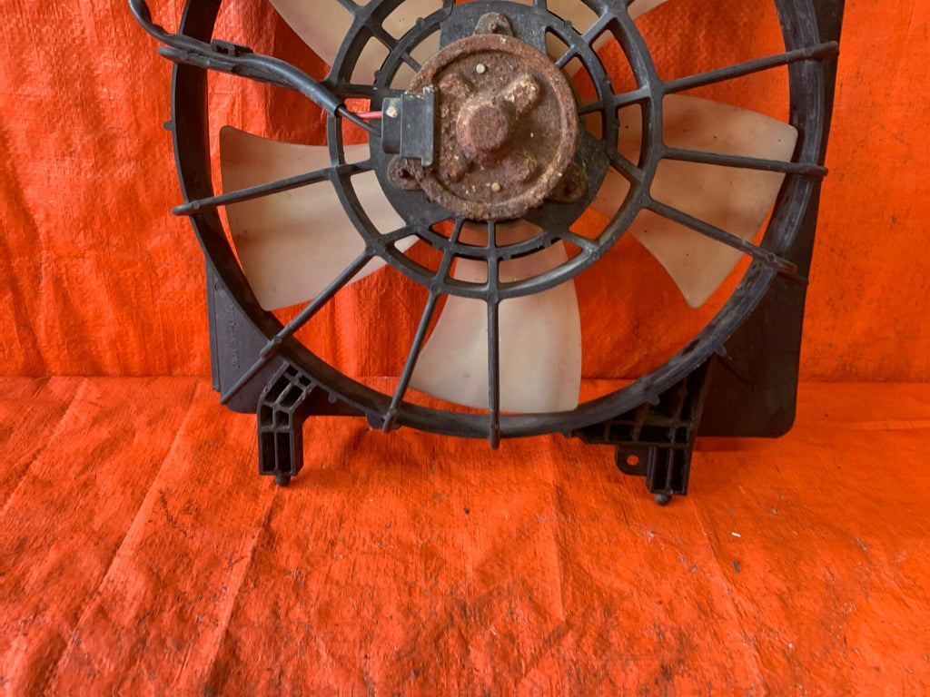 2003 03 ACURA RSX TYPE S   RADIATOR COOLING FAN   5 BLADE MODEL 3