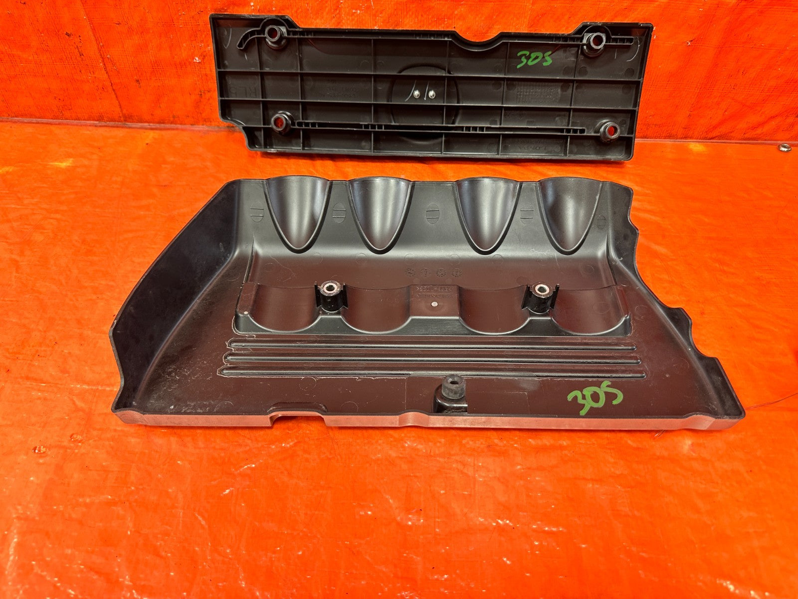 09 14 ACURA TSX   2.4L   K24Z3   INTAKE MANIFOLD COIL PACK COVER PLASTIC TRIM3