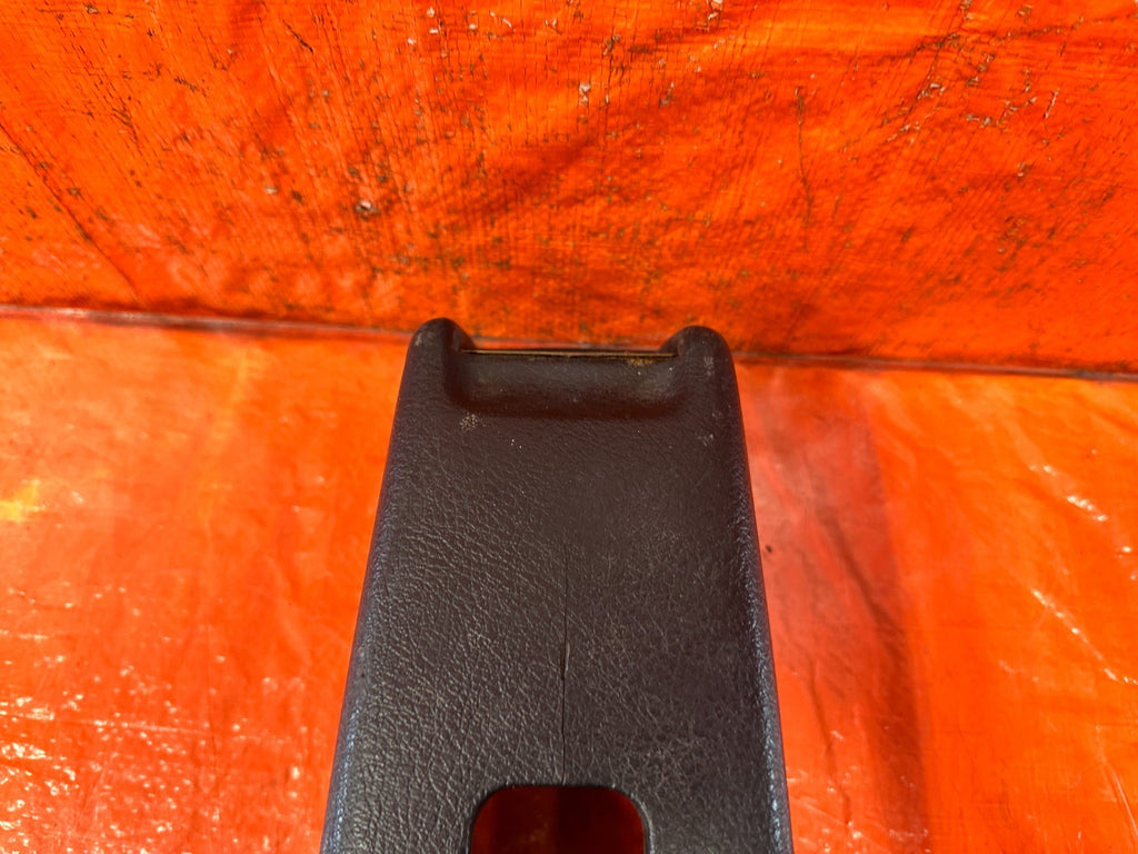 92 95 HONDA CIVIC   2D COUPE   ARM REST DELETE CENTER CONSOLE   OEM OE 3275