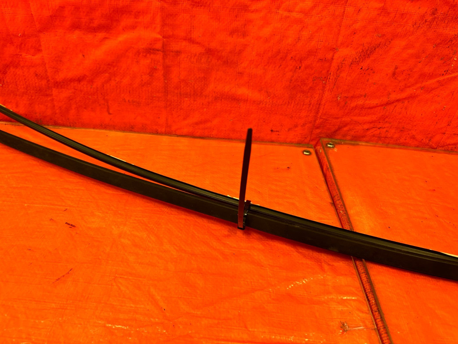 13 16 HYUNDAI GENESIS COUPE   ROOF TRIM WEATHER STRIP SET   LEFT & RIGHT OEM 3187