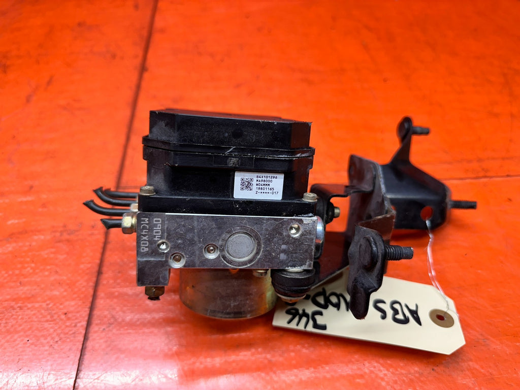03-05 NISSAN 350Z ABS BRAKE PUMP ANTI LOCK BRAKE MODULATOR CONTROL OEM #3467