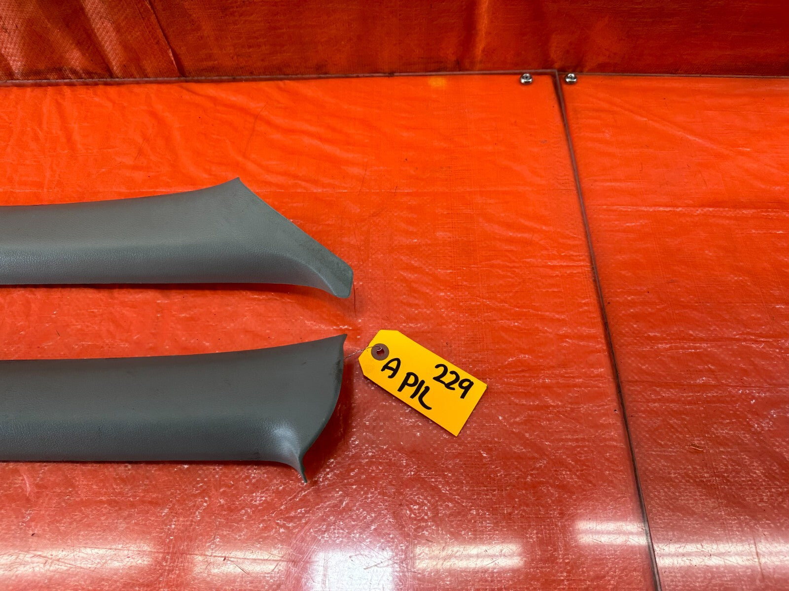 94 01 INTEGRA SEDAN A PILLAR TRIM SET   LEFT RIGHT A PILLARS   OEM FACTORY #2291