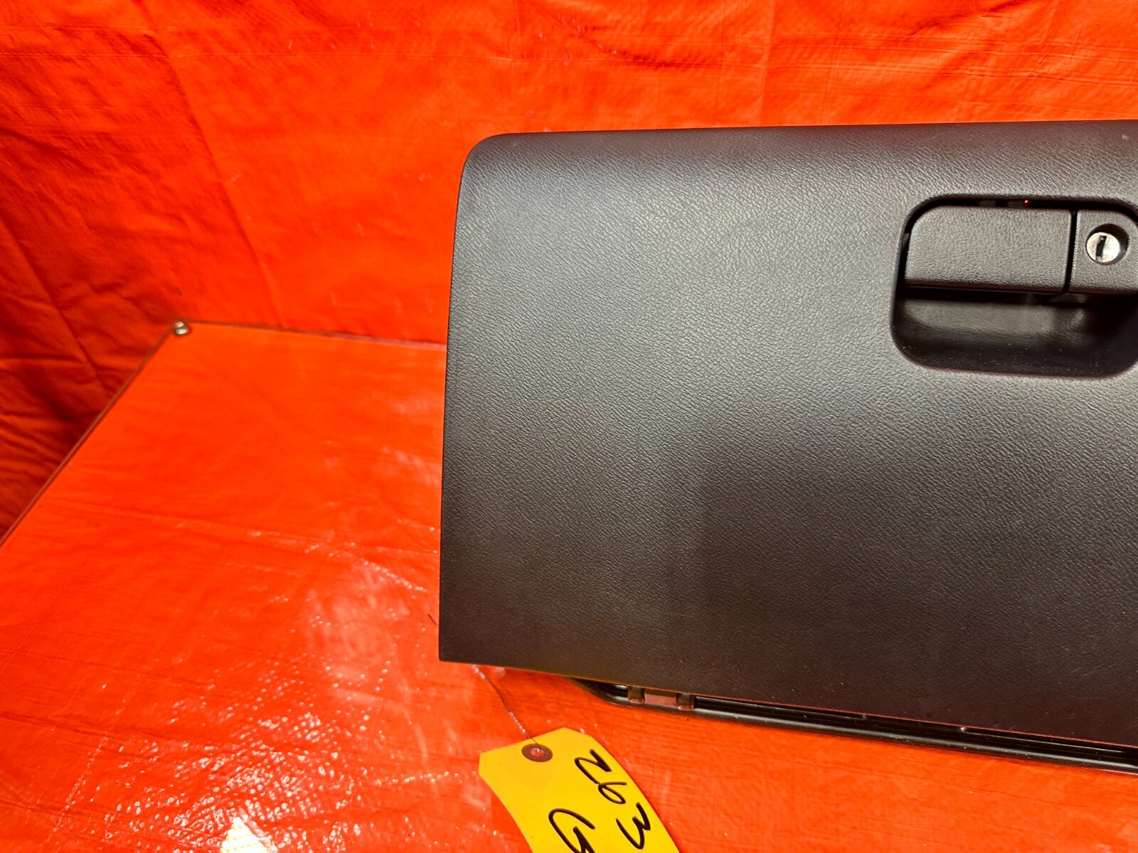 97 01 PRELUDE   BASE & SH   GLOVE BOX ASSEMBLY   BLACK COLOR   OEM FACTORY #2635