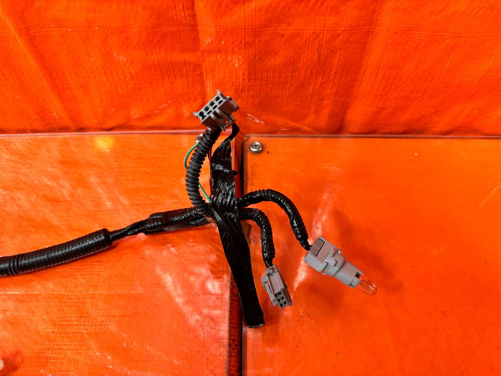 09 10 ACURA TSX   REAR / TAIL LIGHT LAMP WIRING HARNESS WIRE LOOM   OEM #27911