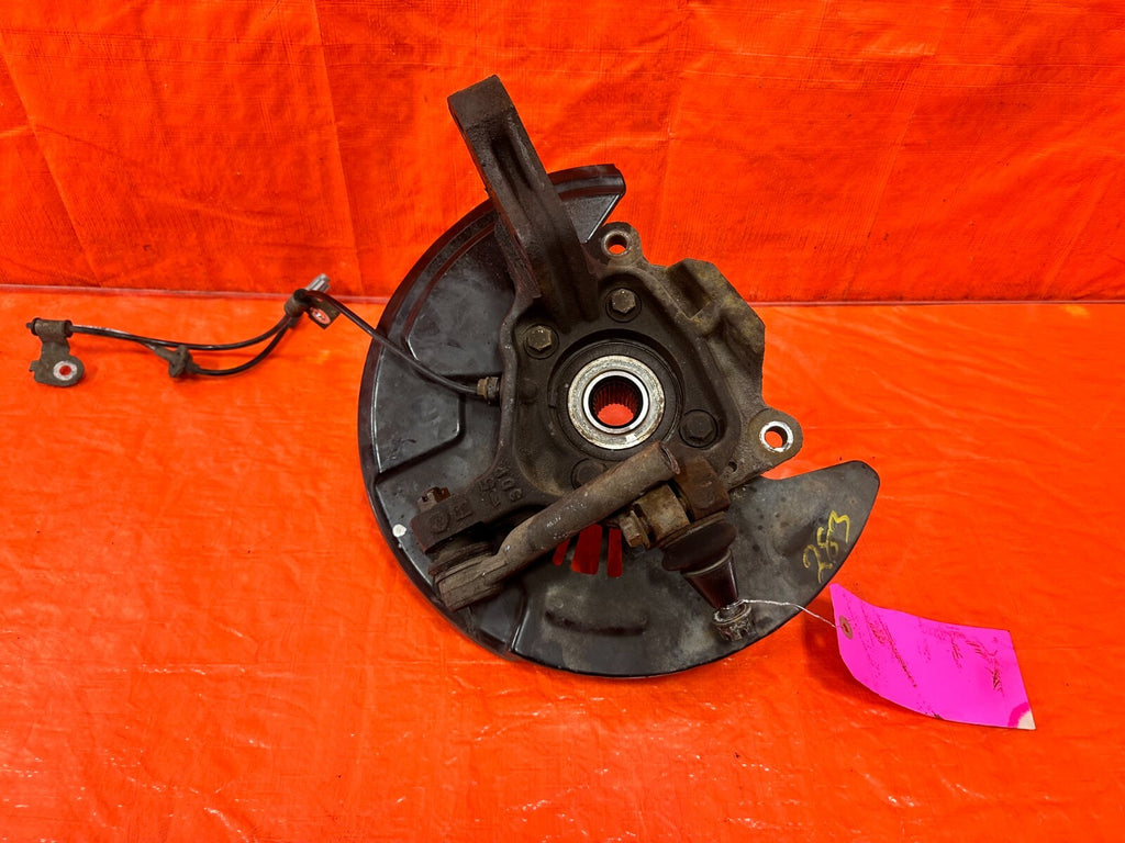 08 21 SUBARU IMPREZA WRX STI   EJ257 PASSENGER RIGHT FRONT SPINDLE KNUCKLE HUB9