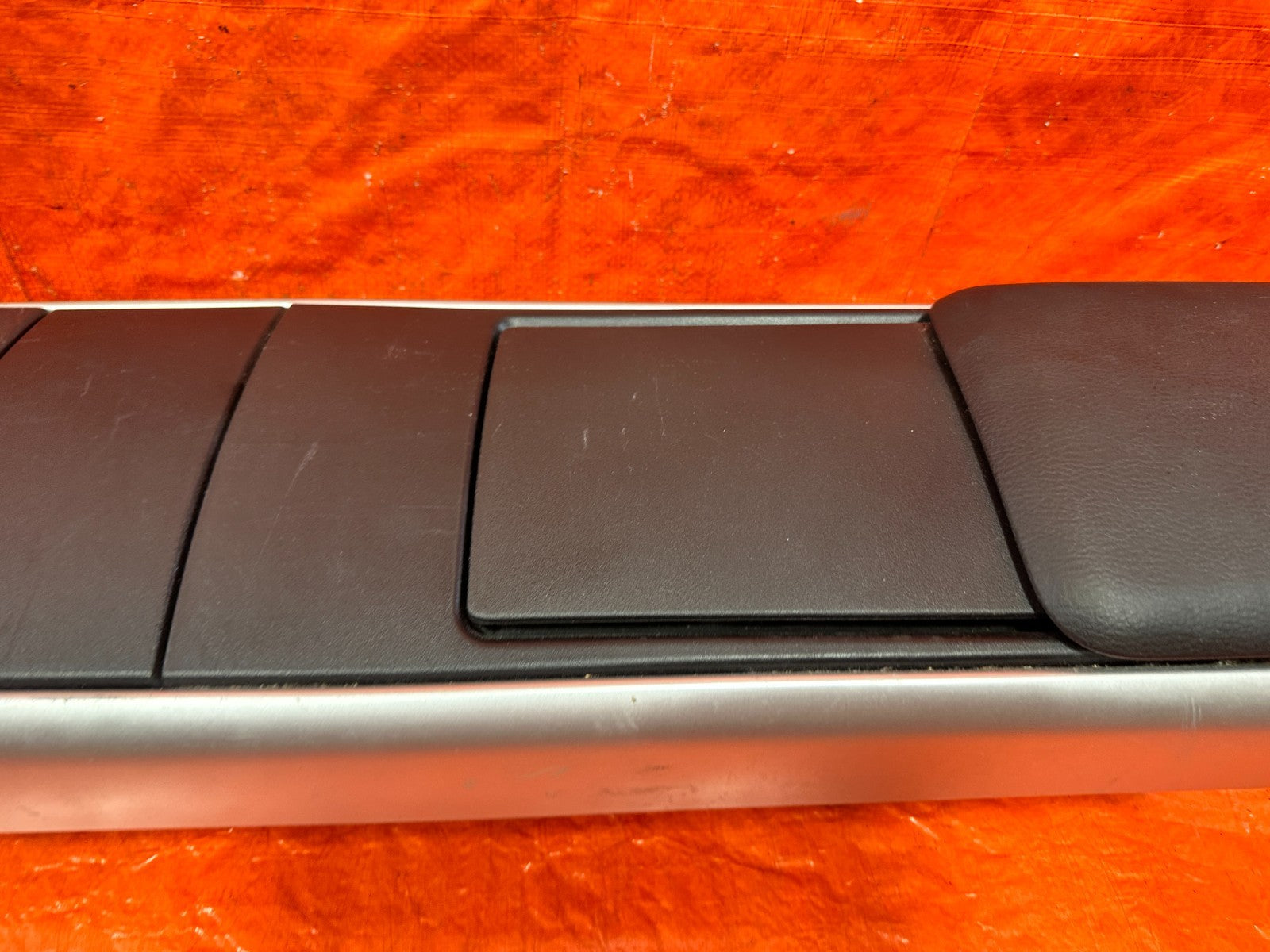 09 11 MAZDA RX8 RX 8   ARM REST / CENTER CONSOLE STORAGE COMPARTMENT   OEM 3033
