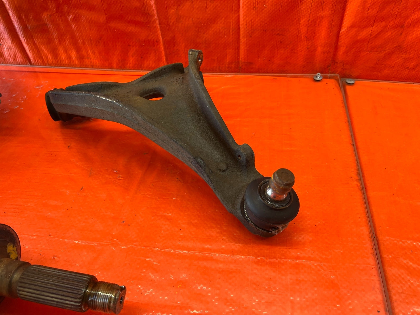 13 16 SCION FRS   DRIVER LEFT REAR SPINDLE KNUCKLE HUB W/ ALL CONTROL ARMS OEM17