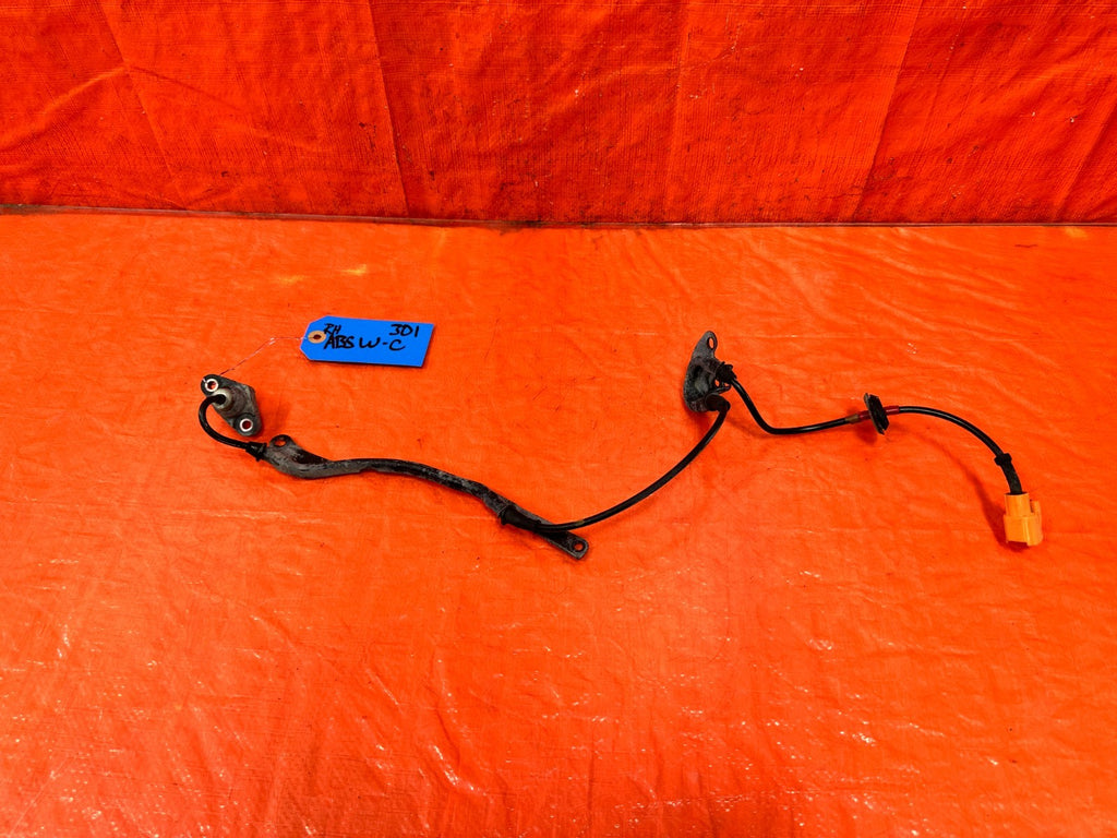 97 01 HONDA CR V CRV   ABS WIRE SPEED SENSOR   RIGHT FRONT   OEM #3010
