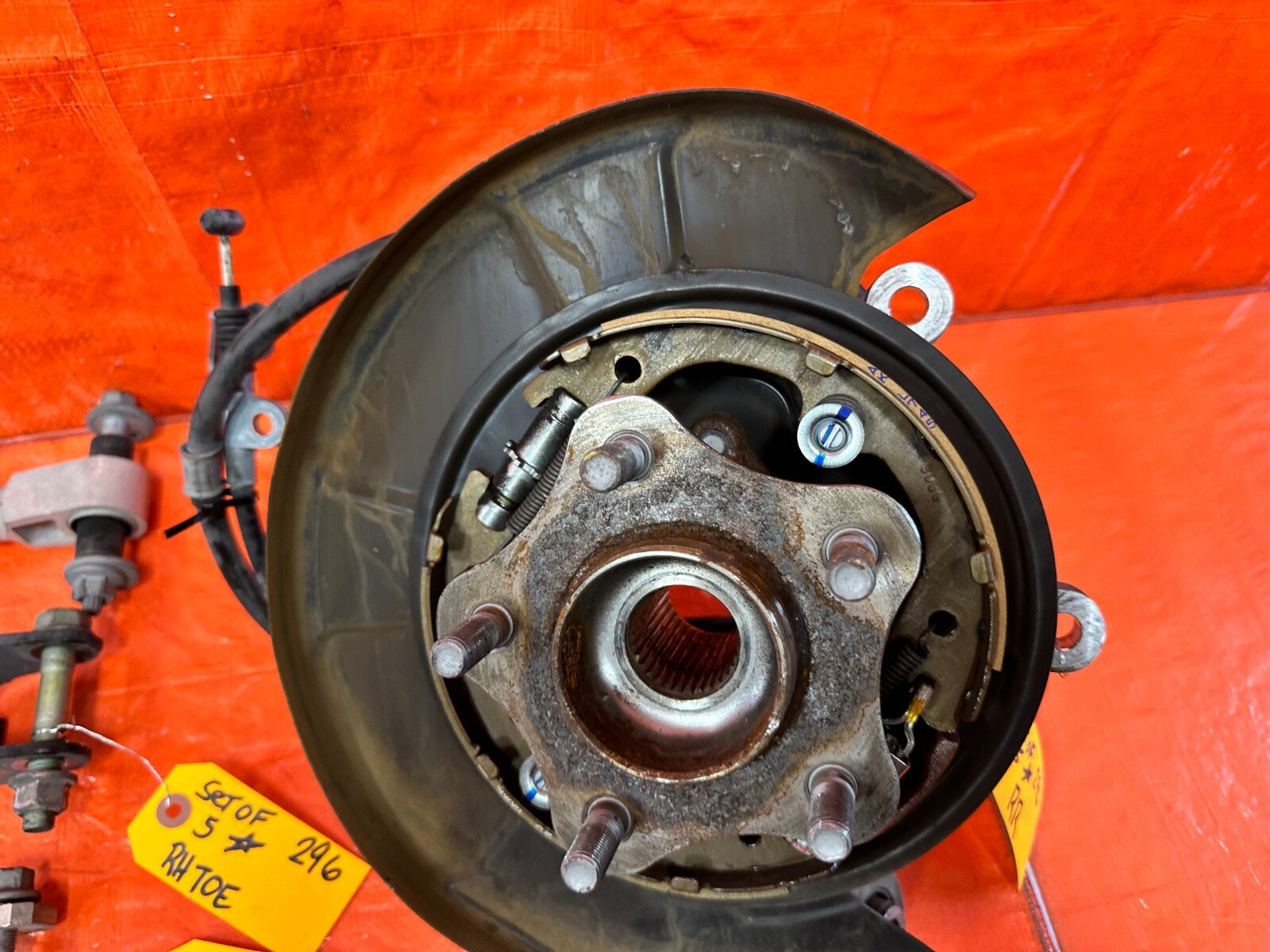 14 20 INFINITI Q50 Q60 LEFT REAR SPINDLE KNUCKLE W/ ALL CONTROL ARMS OEM #2963
