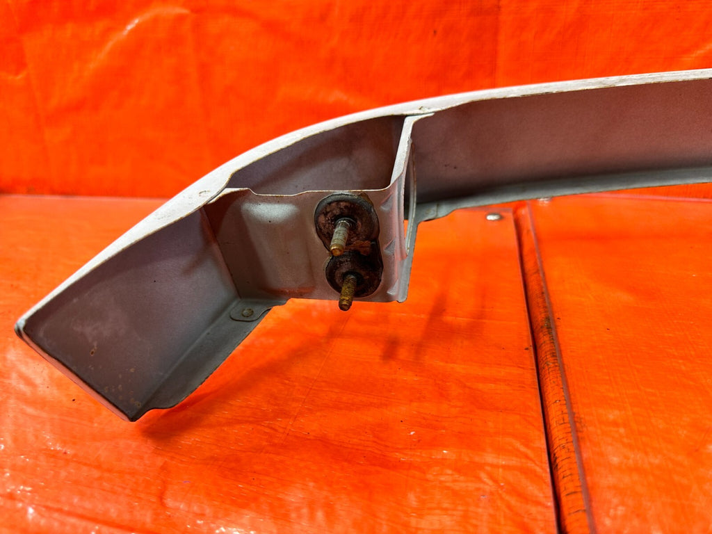 94 01 ACURA INTEGRA REAR BUMPER TAIL LIGHT LAMP GATE TRIM UPPER SKIRT PANEL #27412