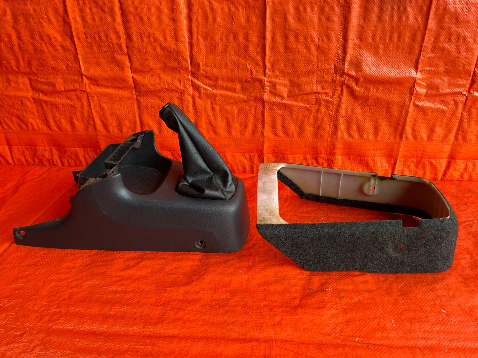 99 01 HONDA CR V CRV 5 SPEED MANUAL STICK SHIFT CENTER SHIFTER CONSOLE OEM #6710