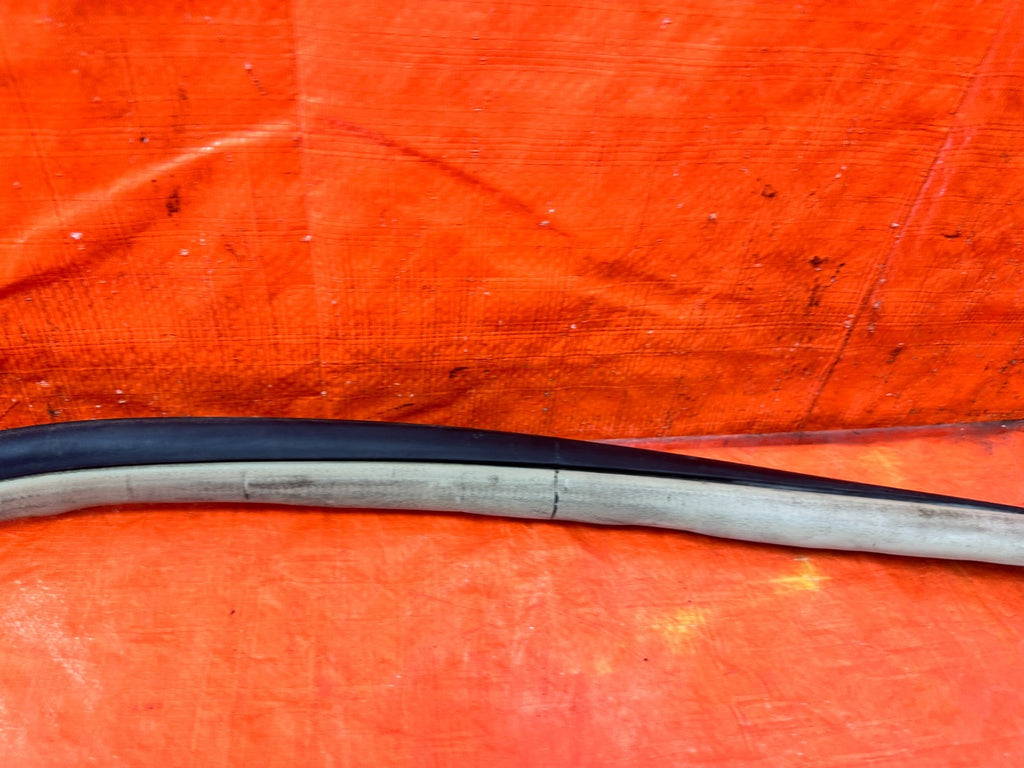 04 08 ACURA TSX   LEFT FRONT   DOOR TO CHASSIS WEATHER STRIP OPEN TRIM OEM #3044