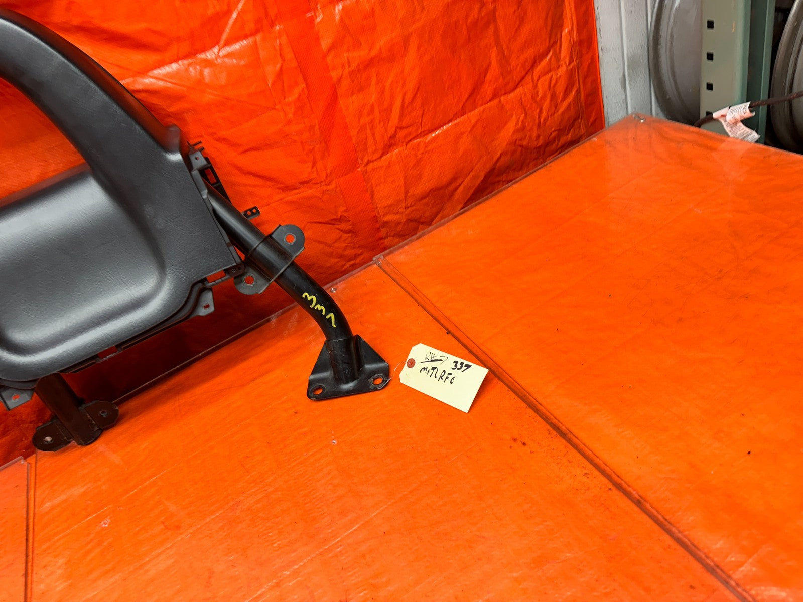 00-03 HONDA S2000 AP1 2.0L RIGHT PASSENGER REAR ROLL BAR HOOP PLASTIC TRIM #3374