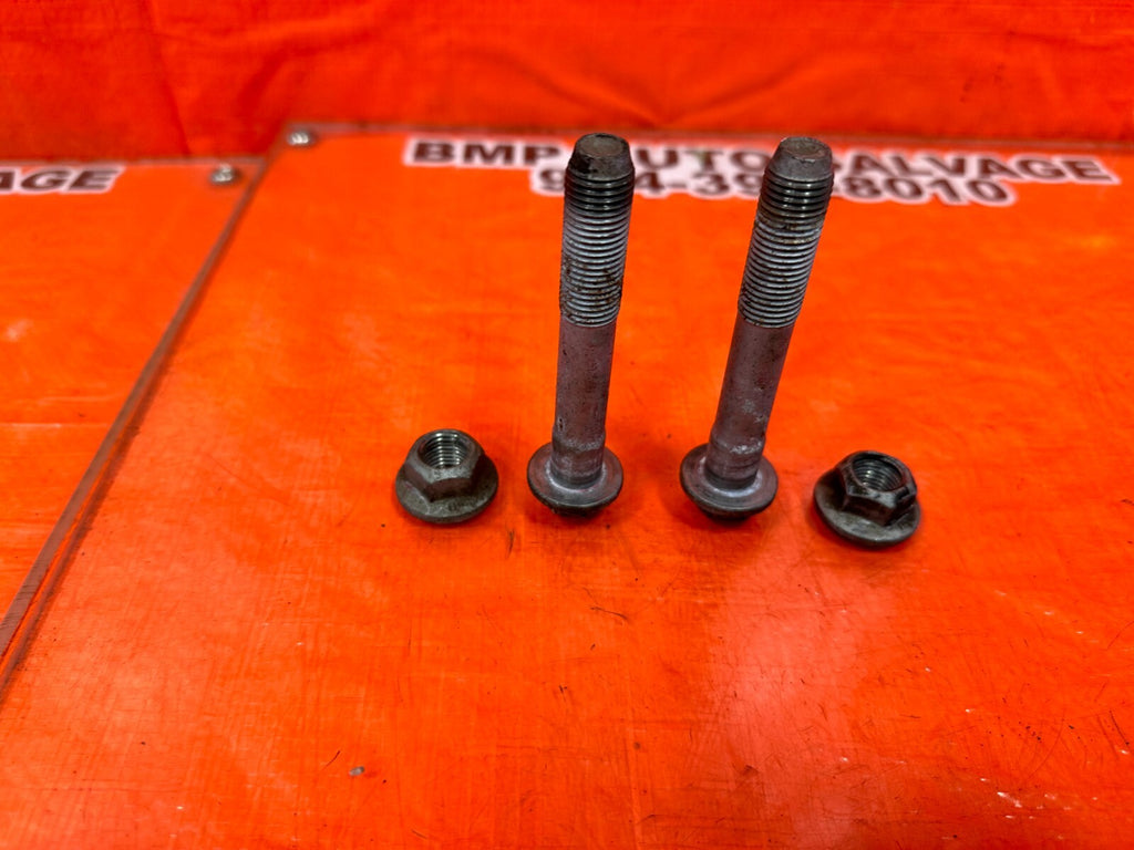 09 13 INFINITI  G37 SEDAN POWER STEERING RACK MOUNTING BOLTS HARDWARE   OEM 2482
