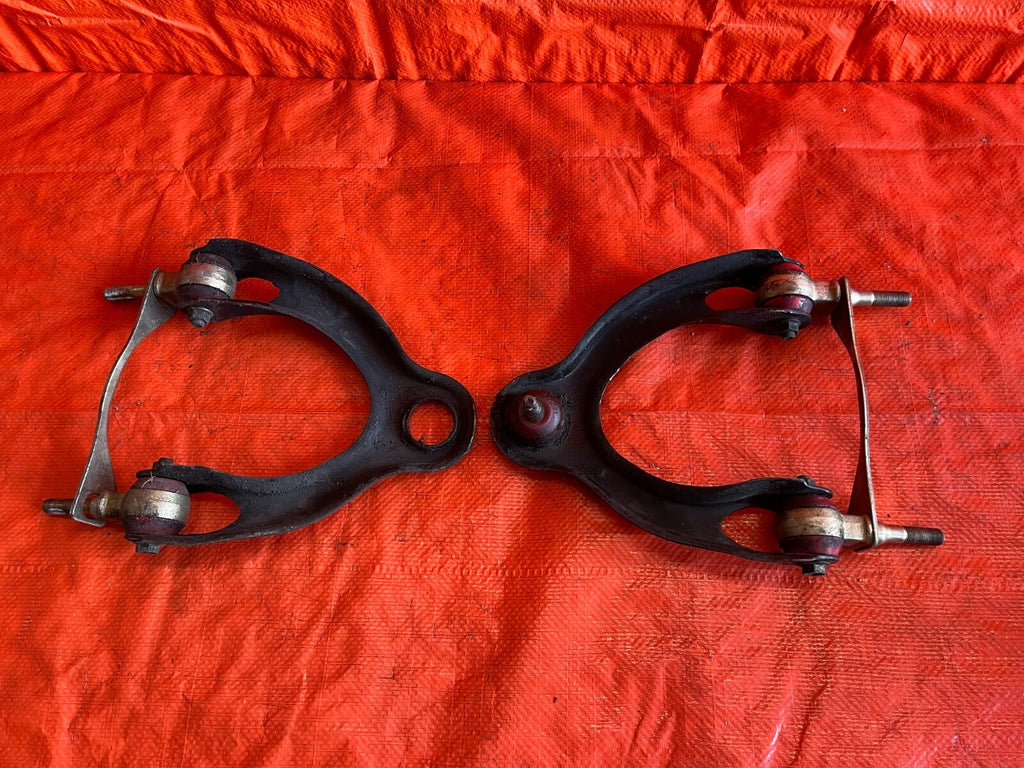 94 01 ACURA INTEGRA   FRONT   UPPER CONTROL ARM SET LEFT RIGHT W/ POLY BUSHINGS9