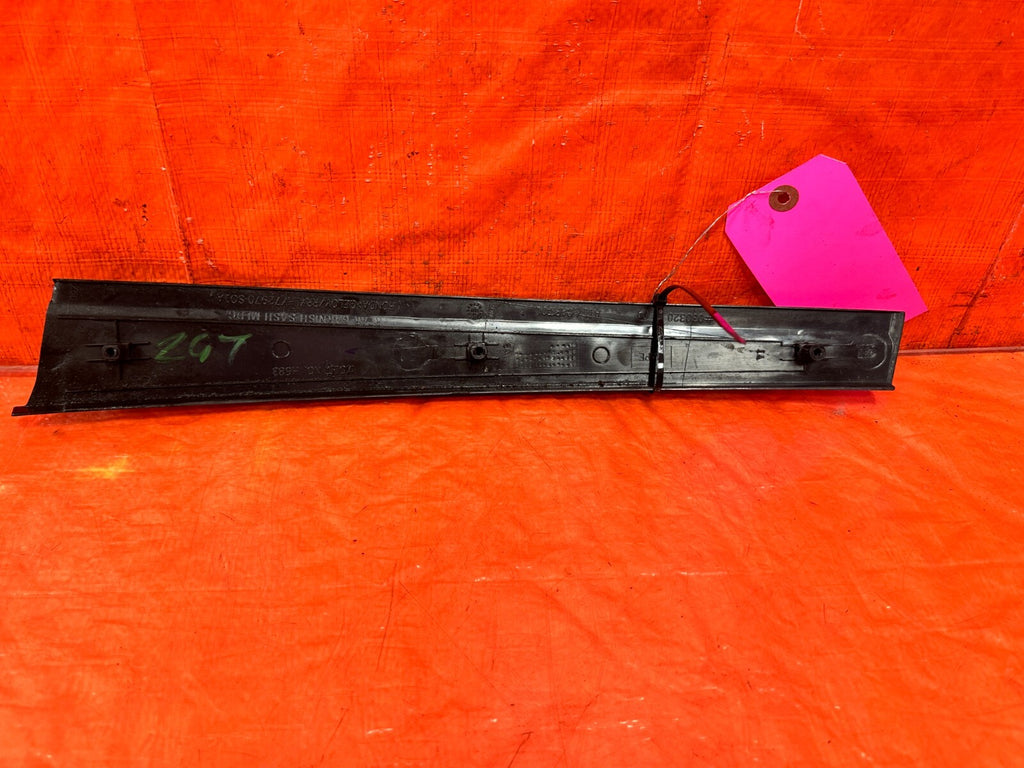 96 00 HONDA CIVIC   SEDAN   DRIVER LEFT REAR DOOR SASH TRIM MOLDING   OEM 2973