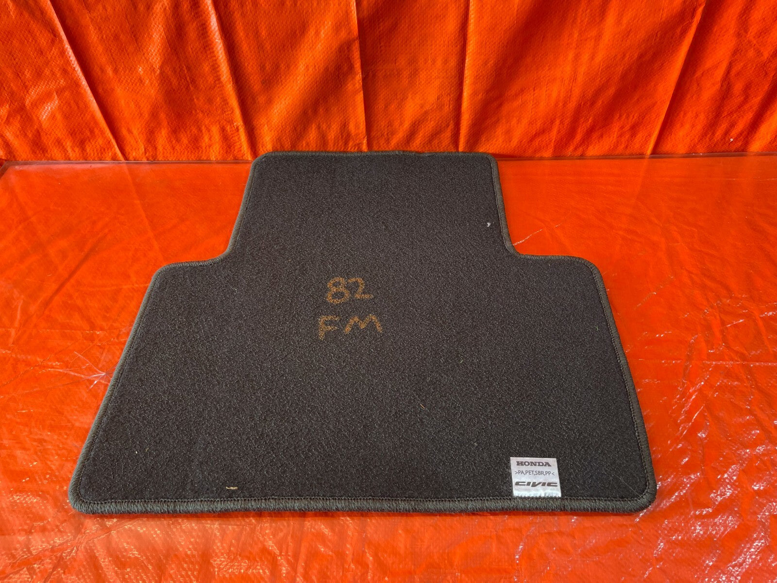16 20 HONDA CIVIC   EX / SI / TOURING COUPE   FLOOR MAT   LEFT REAR SIDE   OEM7