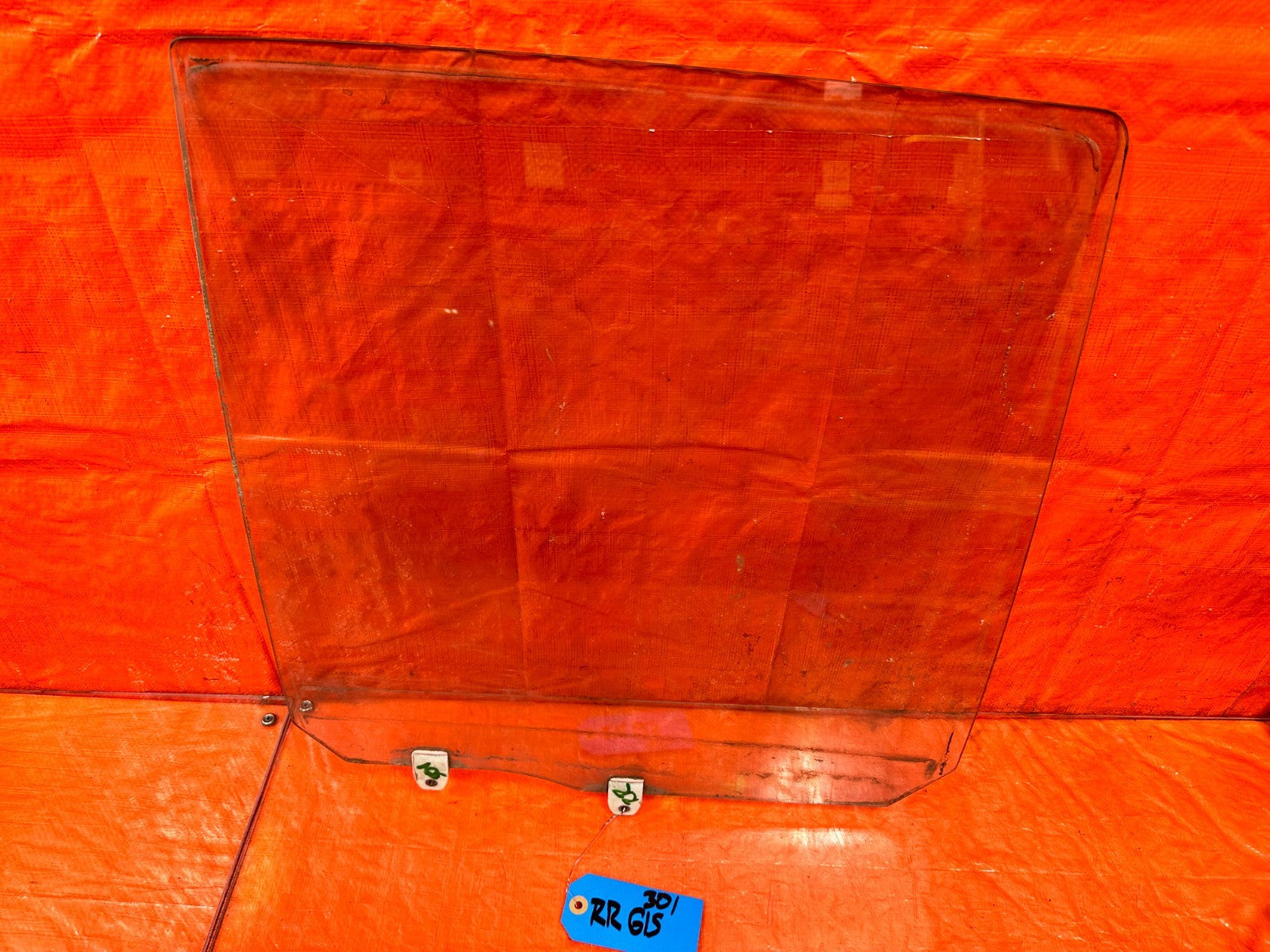 97 01 HONDA CR V CRV   PASSENGER RIGHT REAR DOOR GLASS WINDOW   OEM FACTORY #3010