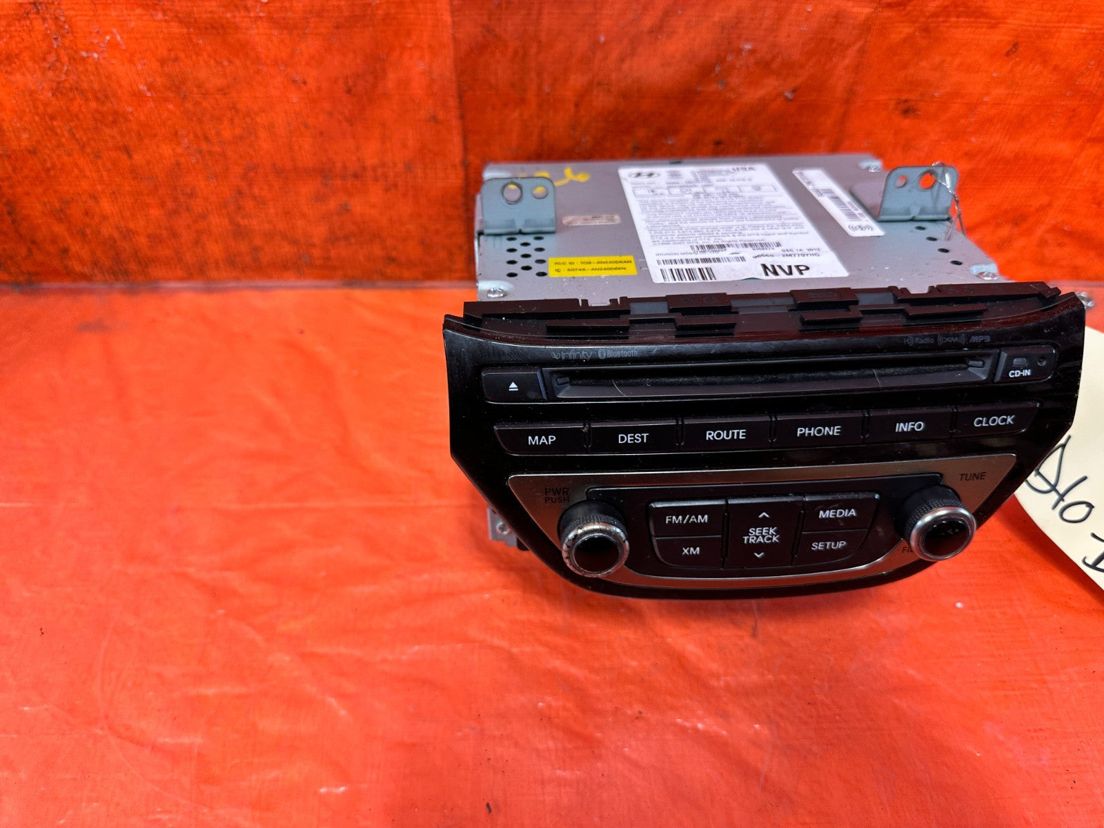13 16 HYUNDAI GENESIS COUPE  RADIO STEREO CD PLAYER   PART # 96560 2M770 OEM 3267