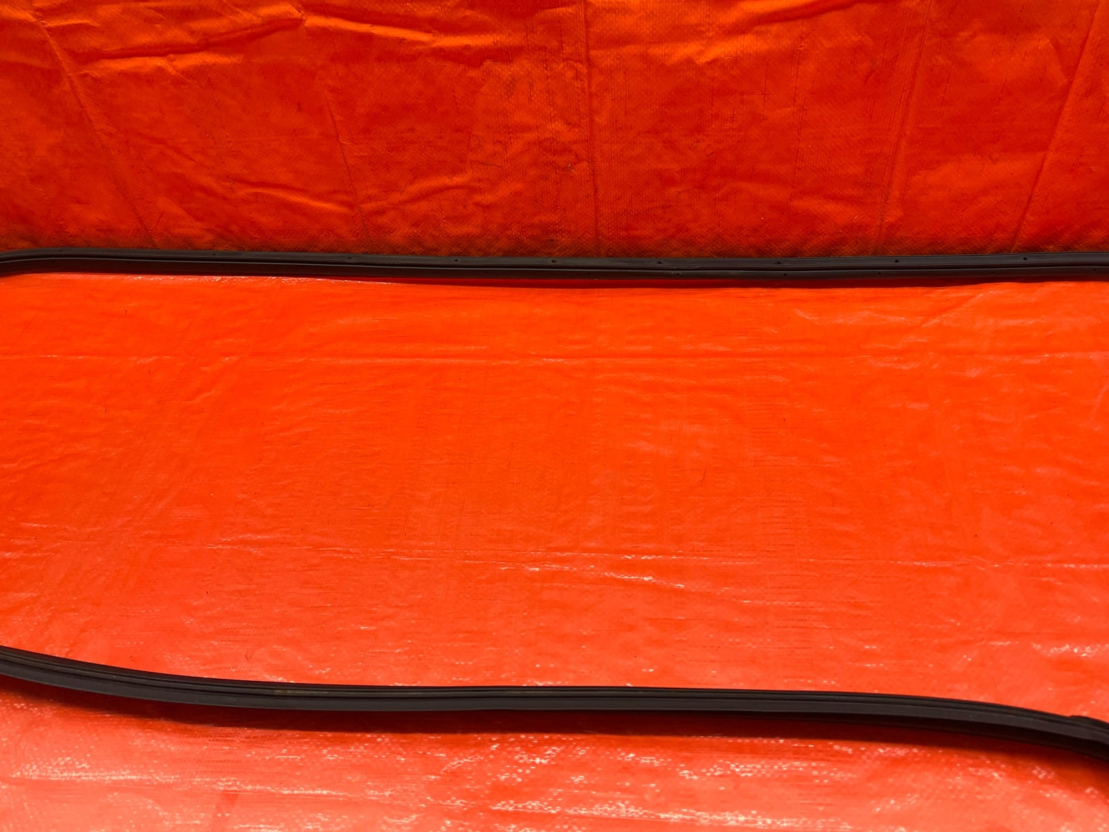 09 14 ACURA TSX   DRIVER LEFT REAR DOOR   WEATHER STRIP TRIM SEAL GASKET OEM 16810