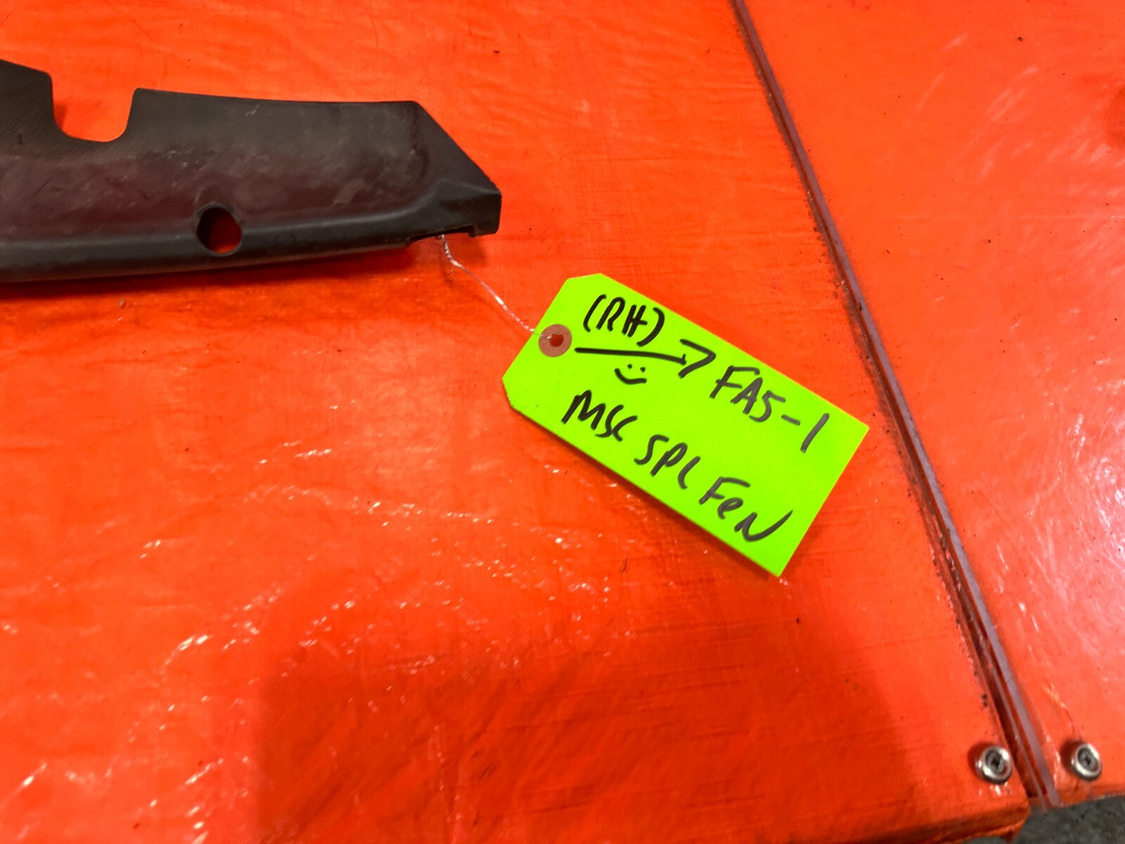 06 11 HONDA CIVIC SI   UNDER HOOD FENDER TRIM   PASSENGER RIGHT SIDE   OEM FA5 11