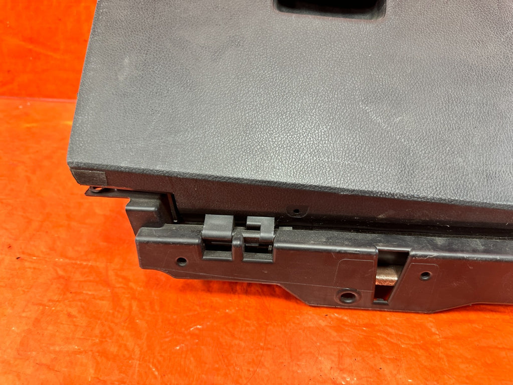 15 18 SUBARU WRX & STI   GLOVE BOX ASSEMBLY   BLACK COLOR   OEM OE FACTORY #1702