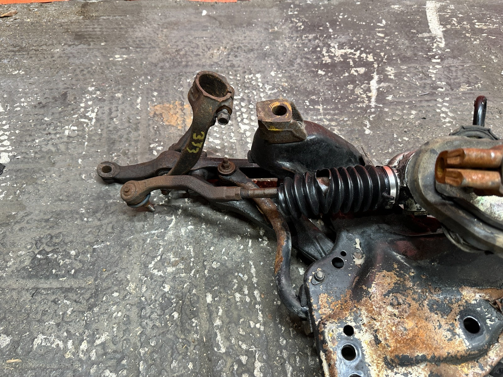 92 95 HONDA CIVIC FRONT SUBFRAME W/ RACK & CONTROL ARMS EKK2 K SWAP OEM #33311