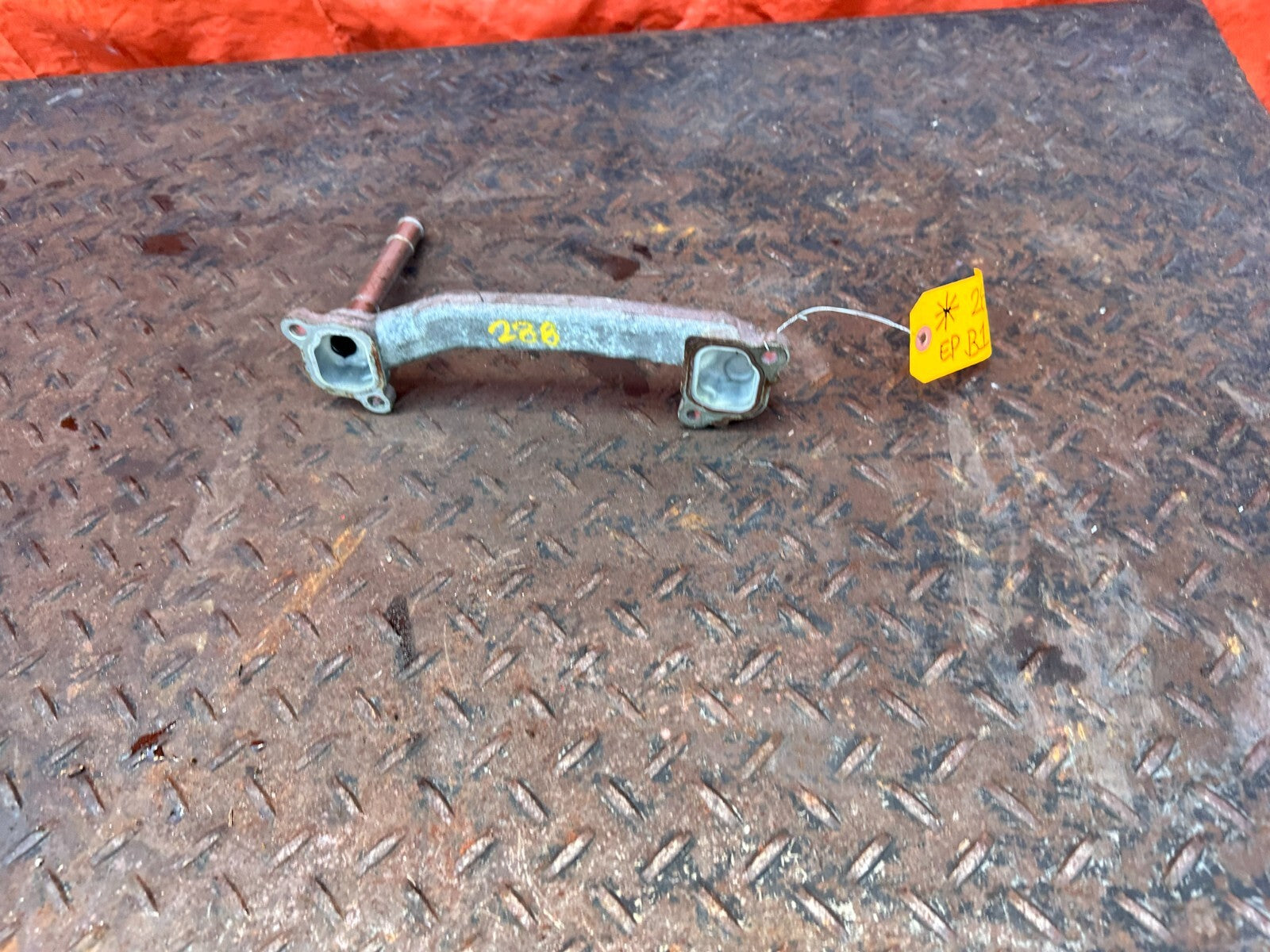 02 10 LEXUS SC430   3UZFE   COOLANT PASSAGE   OEM FACTORY #2889