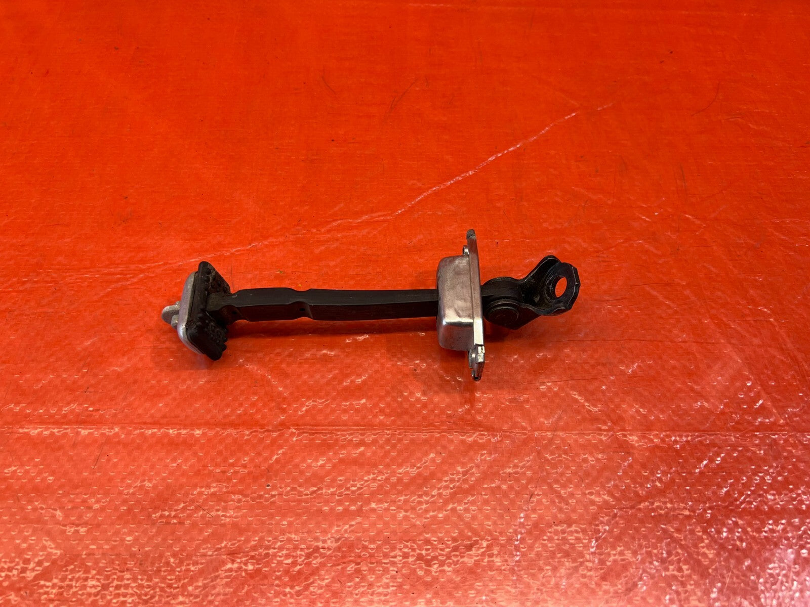 06 11 CIVIC 4D SEDAN   PASSENGER RIGHT REAR DOOR CHECKER HINGE ARM STOPPER #2034