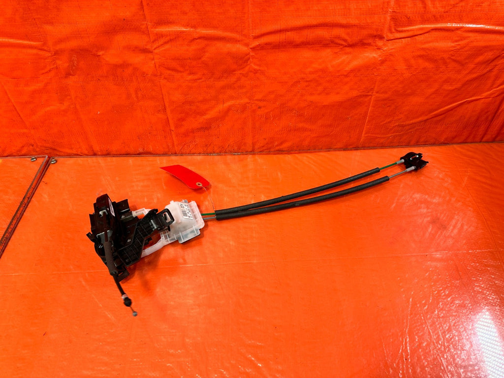 10 16 HYUNDAI GENESIS COUPE   DRIVER LEFT FRONT DOOR LOCK ACTUATOR   OEM OE #3027