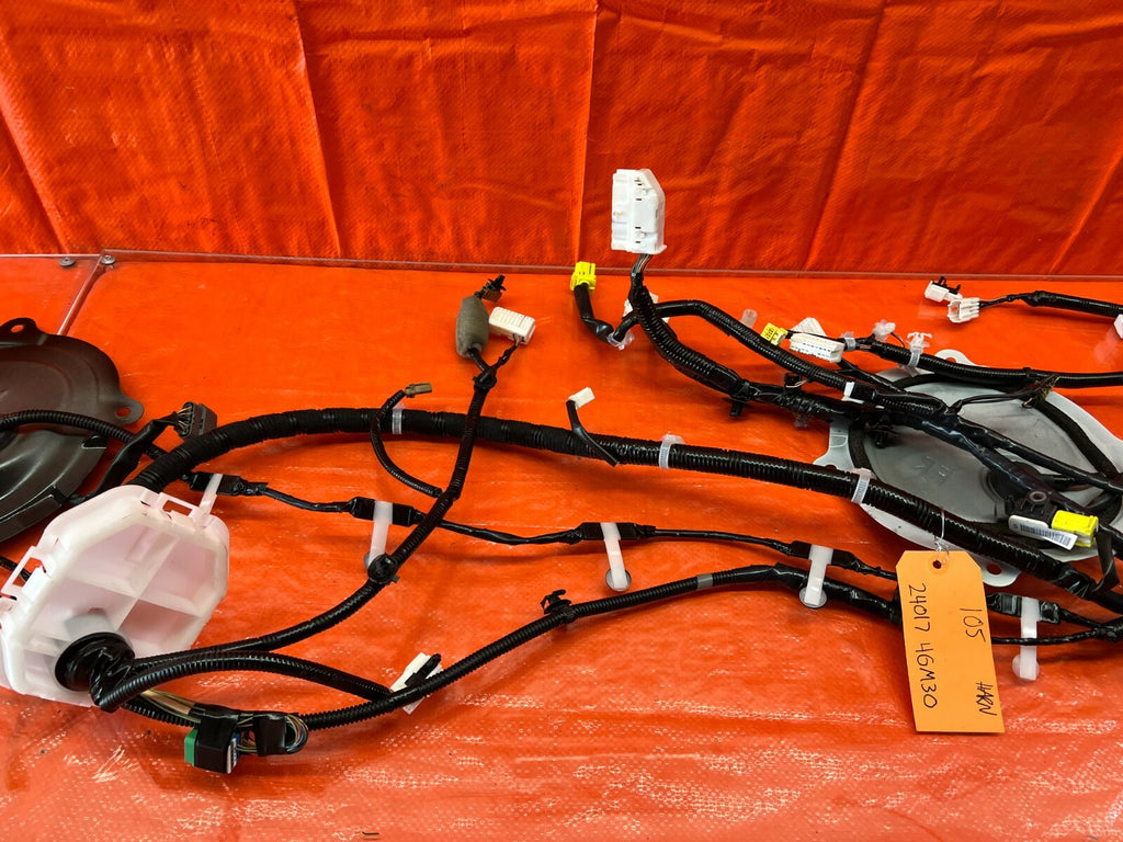 14 15 INFINITI Q50   REAR CHASSIS FLOOR FUEL PUMP WIRING HARNESS WIRE LOOM #1057