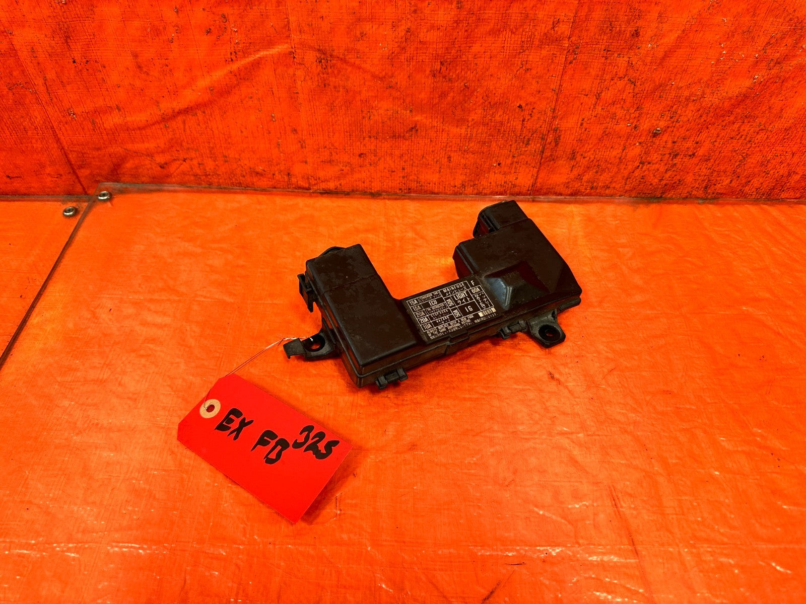 90 91 HONDA CIVIC HATCHBACK   EXTERIOR ENGINE BAY FUSE BOX COVER LID DIAGRAM 3250
