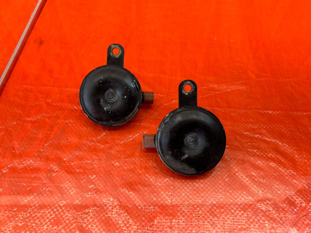 02 04 ACURA RSX   HORN COMBO SET   HORNS HIGH AND LOW   02 04 MODEL   OEM #1220