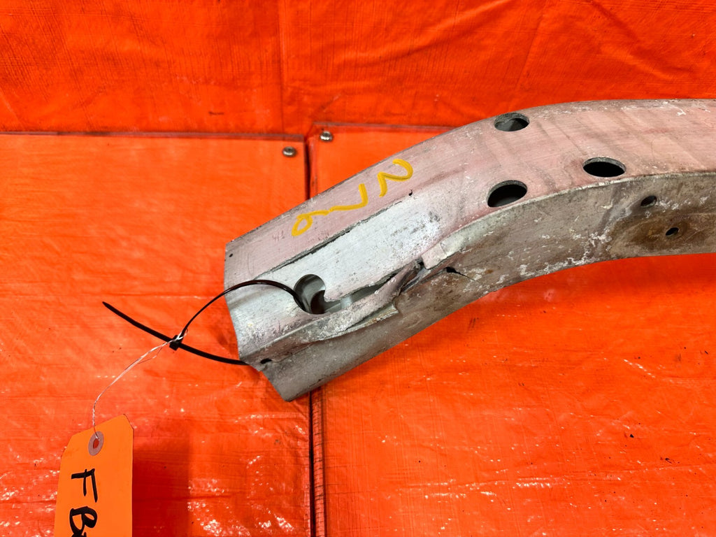 92 96 LEXUS SC300   FRONT CRASH BEAM REINFORCEMENT IMPACT RE BAR   OEM #2768