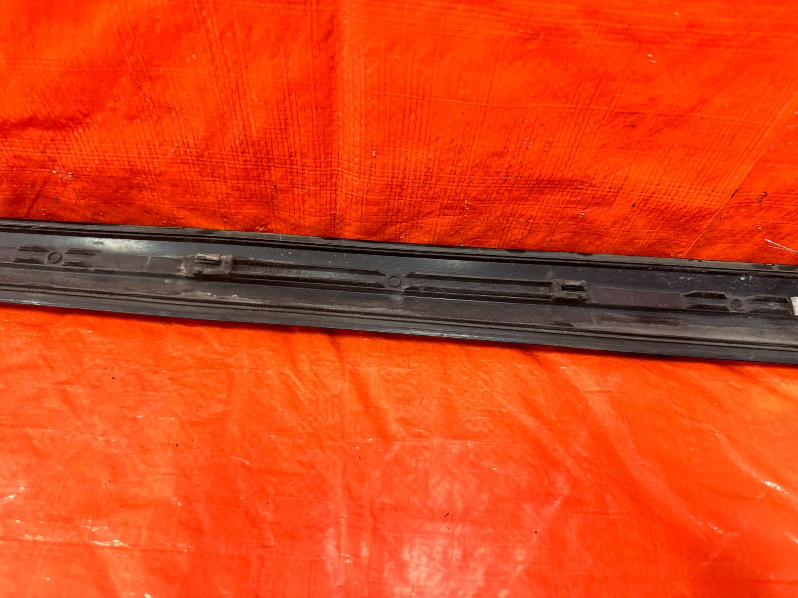 06 11 HONDA CIVIC SI 4D SEDAN   DOOR MOLDING IMPACT STRIP RIGHT FRONT OEM #2827
