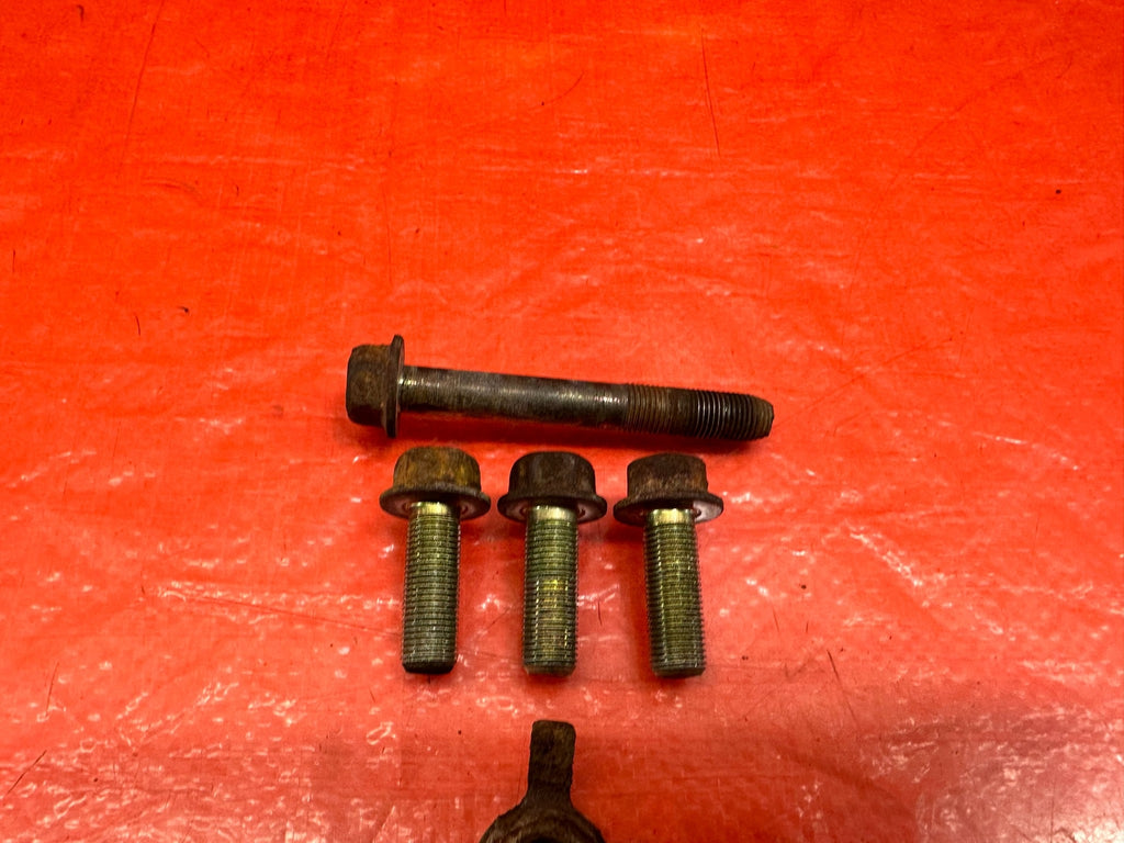 02 05 HONDA CIVIC SI EP3 HATCH   FRONT TRANSMISSION MOUNT BOLTS HARDWARE OEM 2306