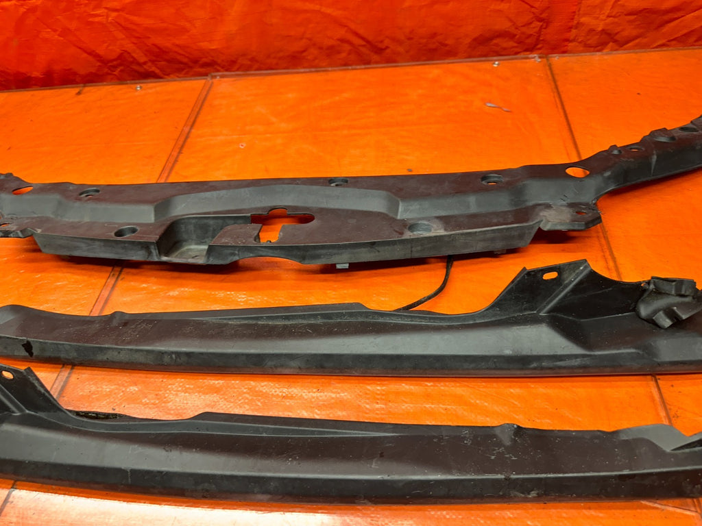 04-08 ACURA TSX FENDER AND RADIATOR SUPPORT TRIM LEFT RIGHT CENTER OEM #3427