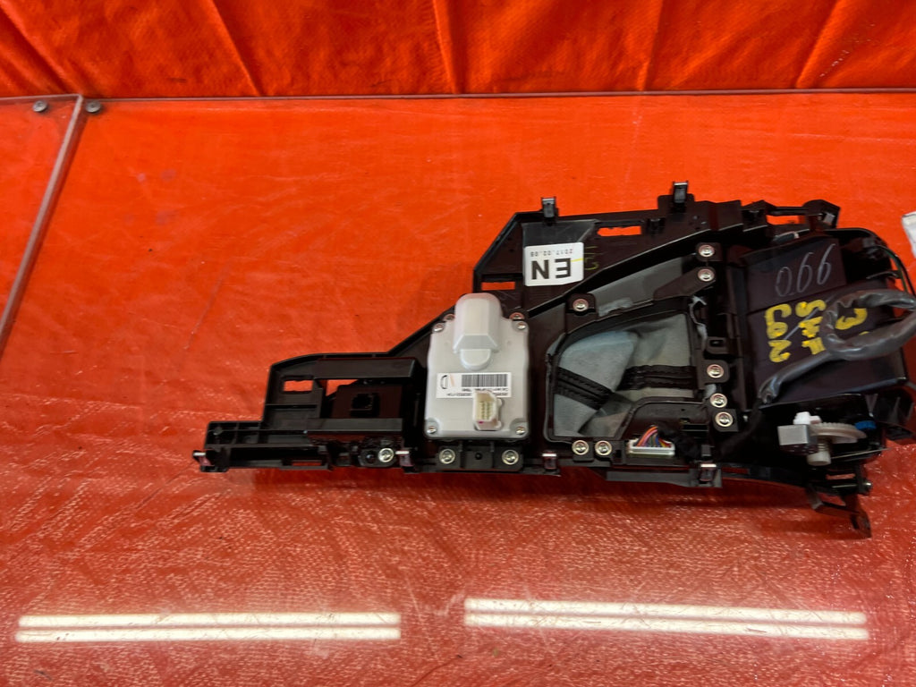 14 22 INFINITI Q50   CENTER / SHIFTER CONSOLE W/ CONTROLS   W/O NAVI   OEM #13110