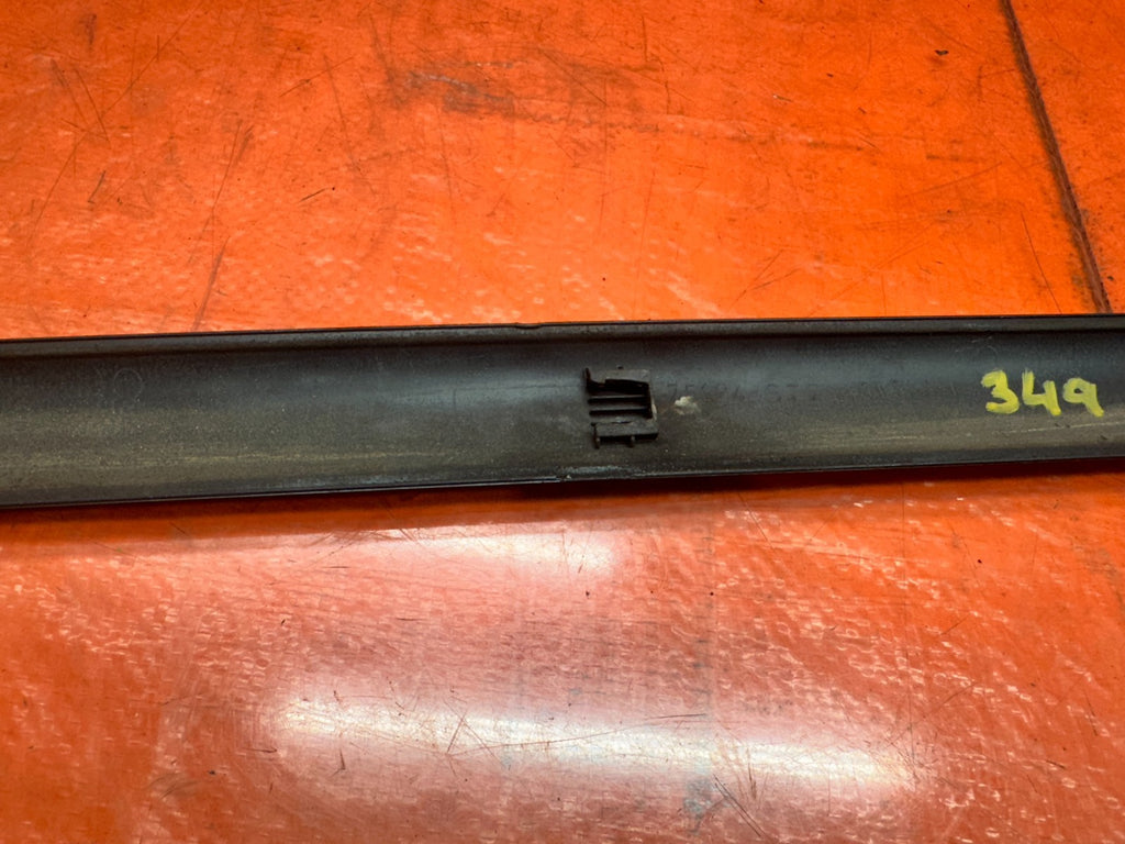 94-01 ACURA INTEGRA 2D COUPE LEFT DRIVER REAR QUARTER PANEL MOULDING OEM #3499