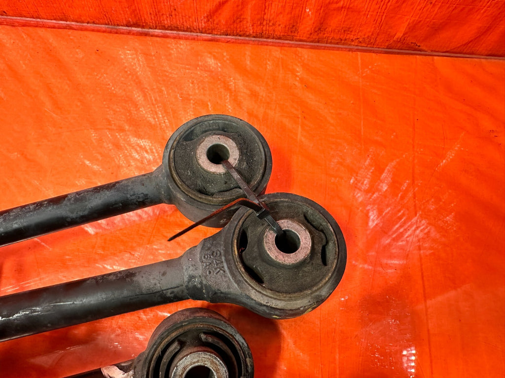 04 08 ACURA TSX   DRIVER LEFT REAR   LOWER CONTROL ARM SET OF 5   ALL ARMS #29119